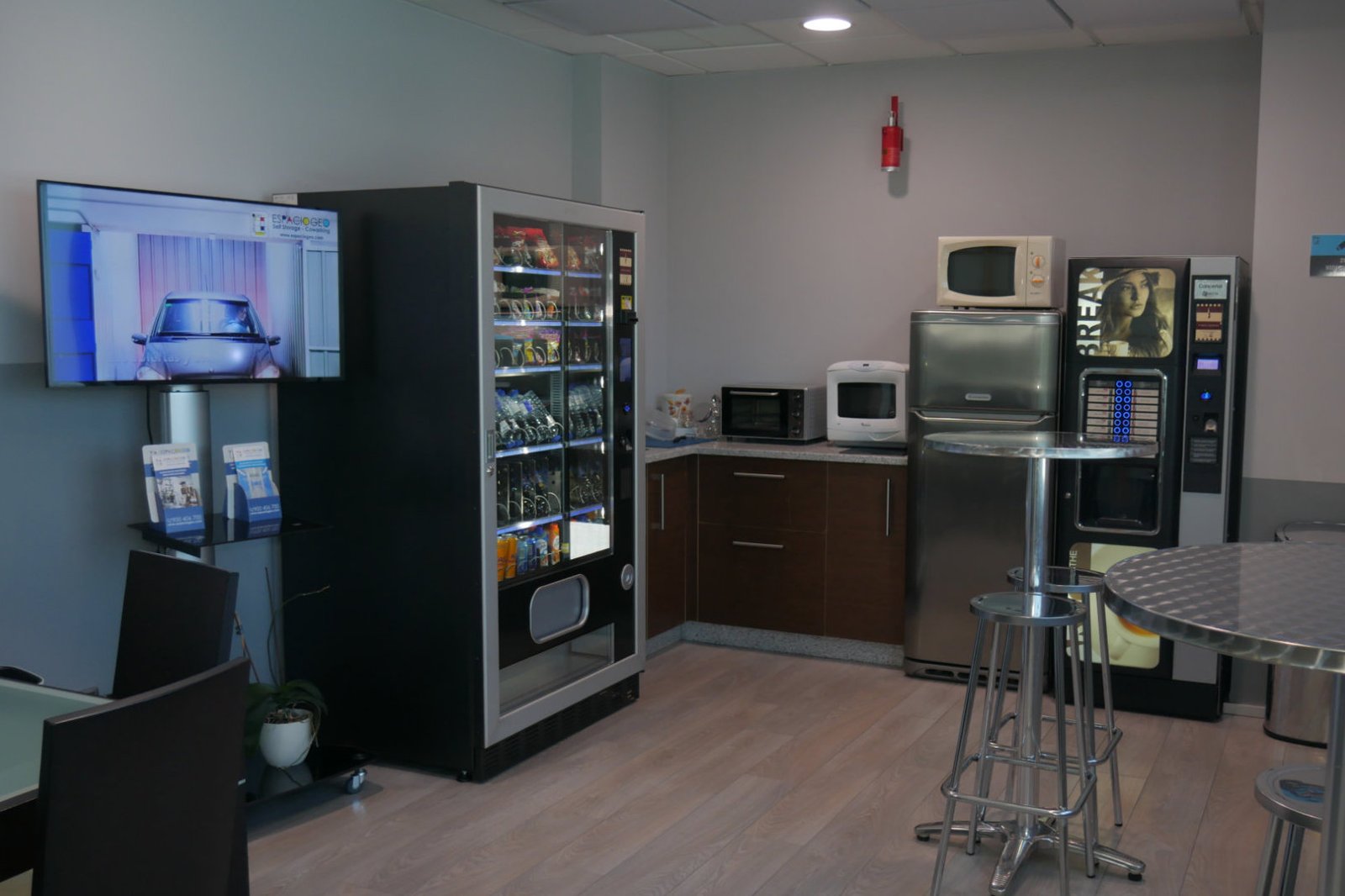 Sala office para empresa y visitas Espaciogeo Sala office para empresa y visitas Espaciogeo